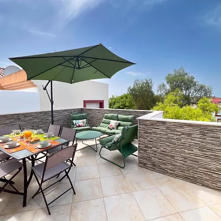 Spacious Family Townhouse In Cancelada, Near Golf Courses And The