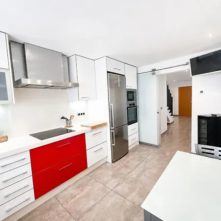 Spacious Family Townhouse In Cancelada, Near Golf Courses And The Сasa de vacaciones